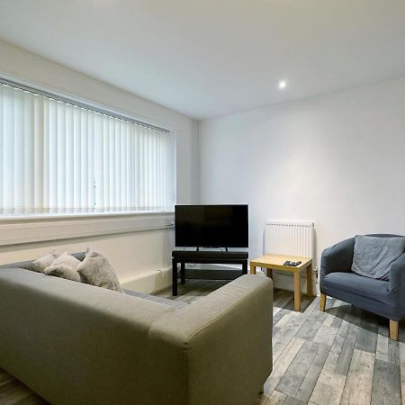 Ferienwohnung Bright, Warm & Cozy House In Harpurhey Manchester Exterior foto