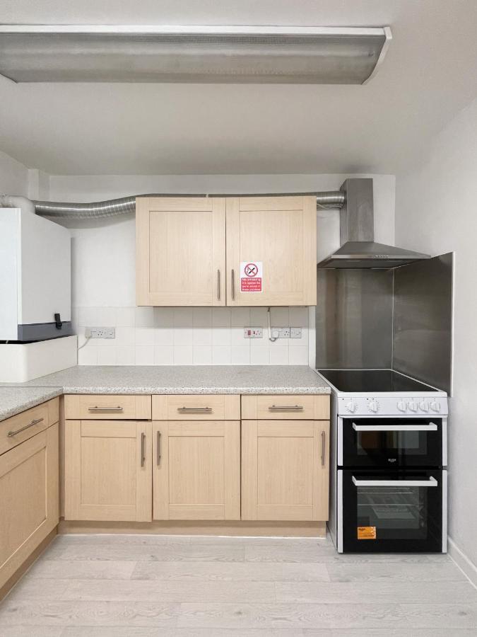 Ferienwohnung Bright, Warm & Cozy House In Harpurhey Manchester Exterior foto