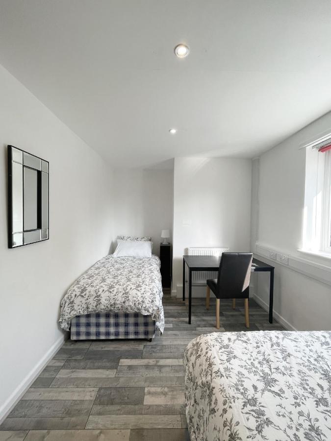 Ferienwohnung Bright, Warm & Cozy House In Harpurhey Manchester Exterior foto